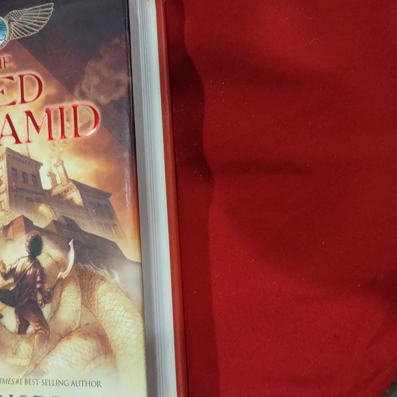 Hardcover book - Picture 3 of 3